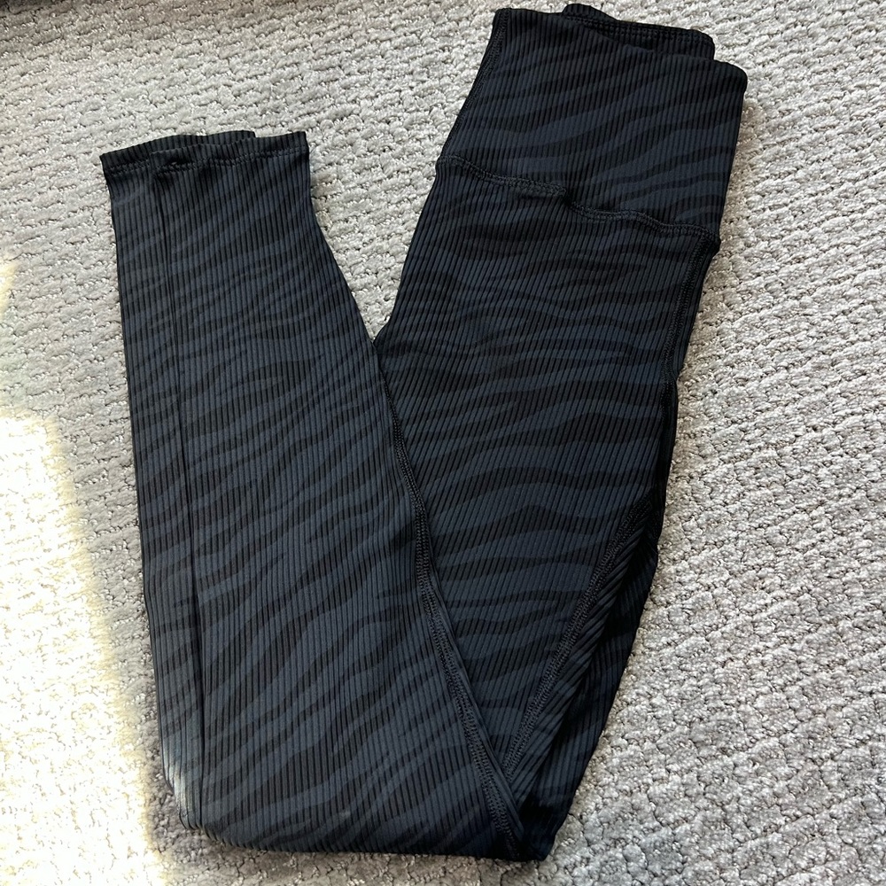 Carbon 38 Ribbed Leggings